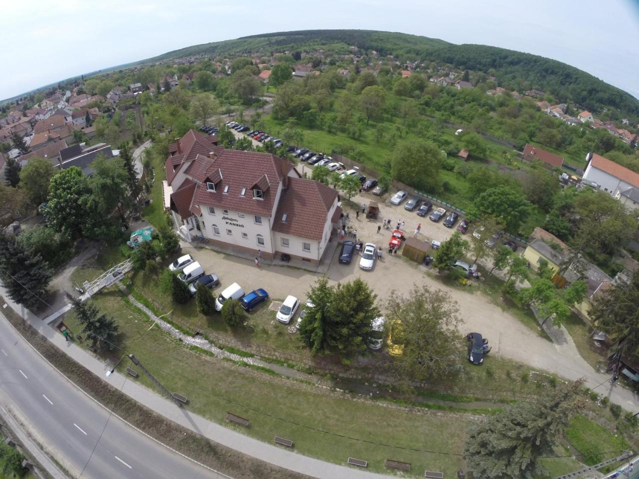 Alabastrom Panzio Es Etterem Bed & Breakfast โบกาช ภายนอก รูปภาพ